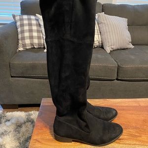 High Black Boots